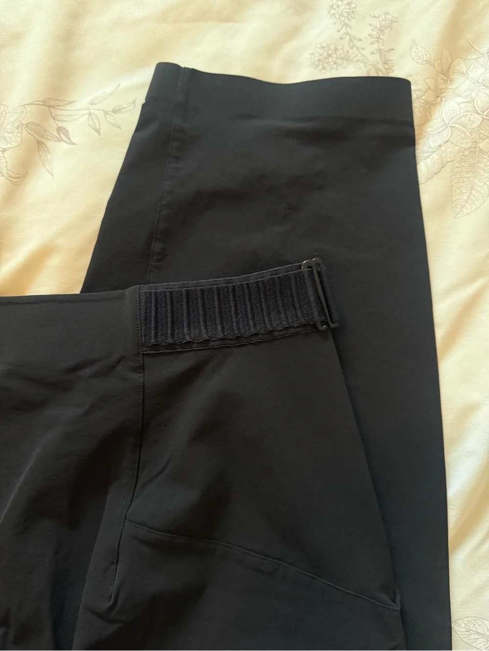 Lululemon | Esker Wide Leg *lululemon lab Black | 8